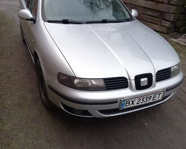 Сірий Сеат Toledo, об'ємом двигуна 1.8 л та пробігом 347 тис. км за 3350 $, фото 2 на Automoto.ua