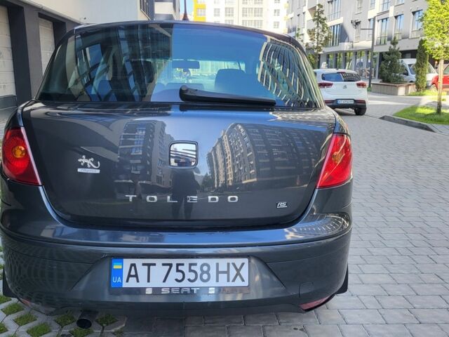 Сірий Сеат Toledo, об'ємом двигуна 0.16 л та пробігом 313 тис. км за 4800 $, фото 3 на Automoto.ua