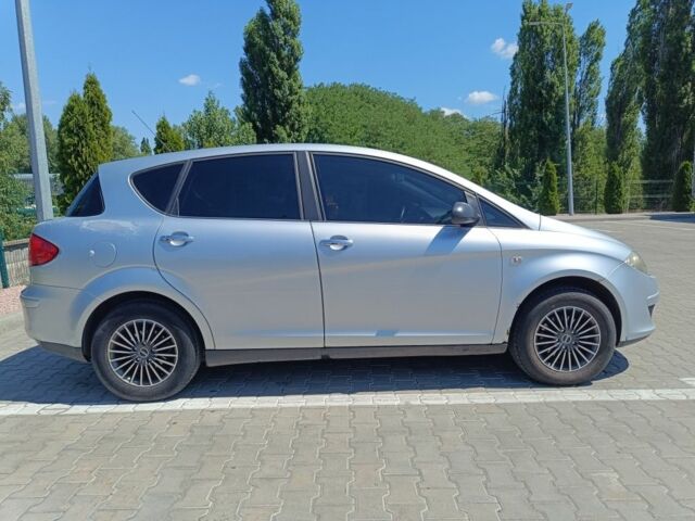 Сірий Сеат Toledo, об'ємом двигуна 1.6 л та пробігом 350 тис. км за 3800 $, фото 3 на Automoto.ua