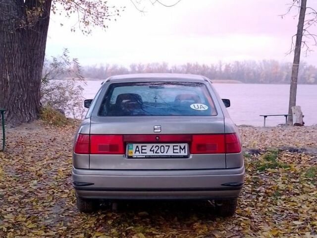 Серый Сеат Толедо, объемом двигателя 0 л и пробегом 270 тыс. км за 1600 $, фото 4 на Automoto.ua