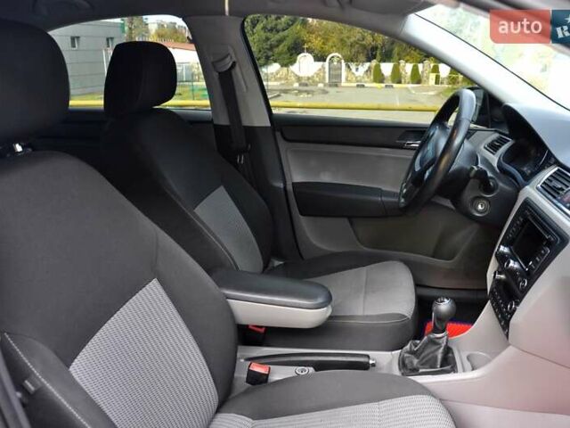 Сеат Toledo 2013 у Львові на Automoto.ua Сірий Сеат Toledo, об'ємом двигуна 1.2 л та пробігом 240 тис. км за 5999 $, фото 26 на Automoto.ua