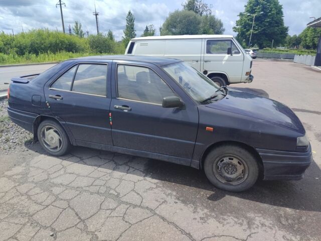 Синій Сеат Toledo, об'ємом двигуна 1.6 л та пробігом 280 тис. км за 919 $, фото 2 на Automoto.ua