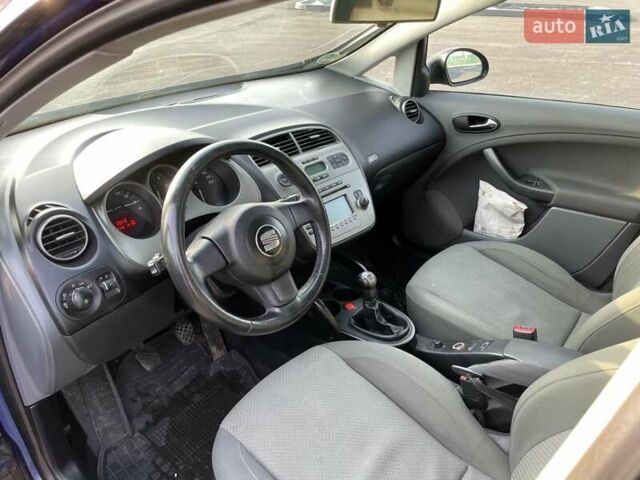 Синий Сеат Толедо, объемом двигателя 1.97 л и пробегом 340 тыс. км за 4300 $, фото 2 на Automoto.ua