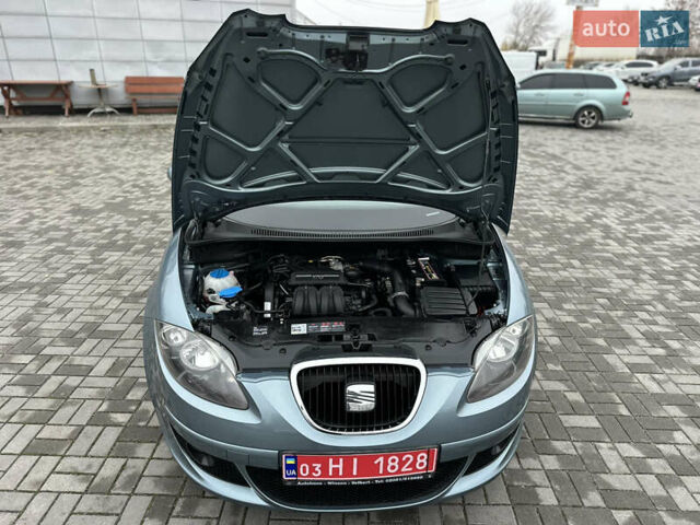 Синий Сеат Толедо, объемом двигателя 1.6 л и пробегом 213 тыс. км за 6500 $, фото 48 на Automoto.ua