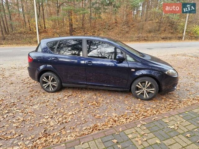 Синий Сеат Толедо, объемом двигателя 1.9 л и пробегом 250 тыс. км за 4400 $, фото 6 на Automoto.ua