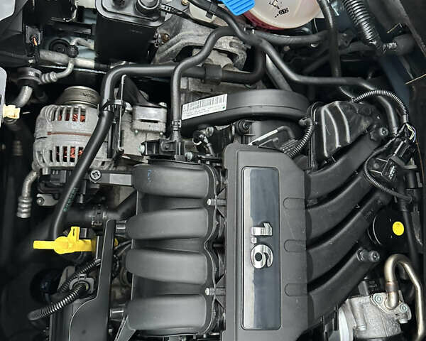 Синий Сеат Толедо, объемом двигателя 1.6 л и пробегом 213 тыс. км за 6500 $, фото 53 на Automoto.ua