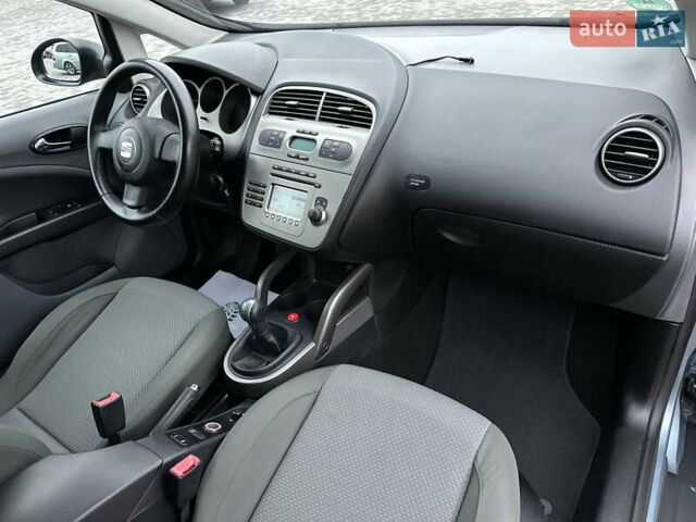 Синий Сеат Толедо, объемом двигателя 1.6 л и пробегом 213 тыс. км за 6500 $, фото 47 на Automoto.ua