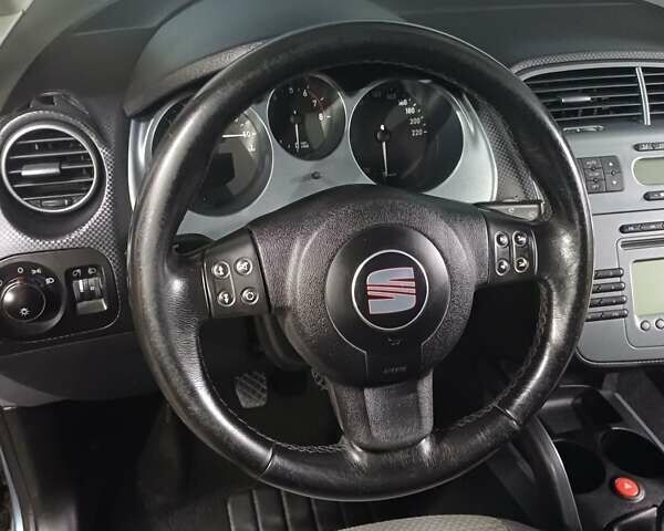 Синий Сеат Толедо, объемом двигателя 1.6 л и пробегом 240 тыс. км за 5100 $, фото 9 на Automoto.ua