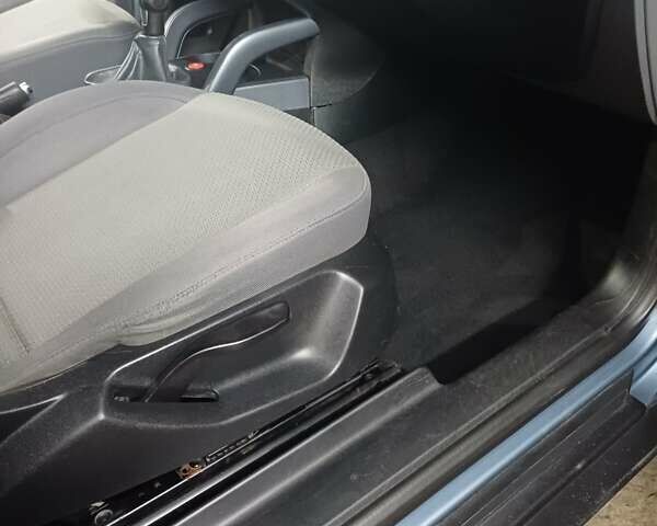 Синий Сеат Толедо, объемом двигателя 1.6 л и пробегом 240 тыс. км за 5100 $, фото 6 на Automoto.ua