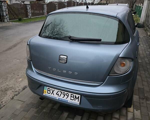 Синий Сеат Толедо, объемом двигателя 1.6 л и пробегом 240 тыс. км за 5100 $, фото 3 на Automoto.ua