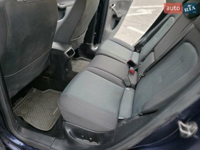 Сеат Toledo 2008 у Полтаві на Automoto.ua Синій Сеат Toledo, об'ємом двигуна 1.6 л та пробігом 111 тис. км за 4500 $, фото 2 на Automoto.ua