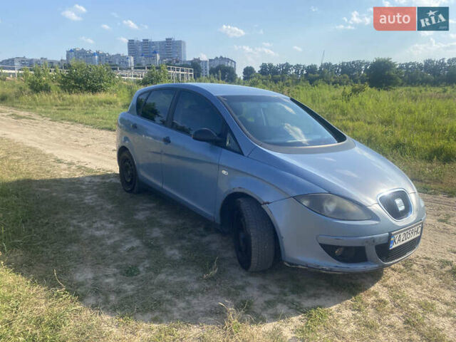 Синій Сеат Toledo, об'ємом двигуна 1.6 л та пробігом 300 тис. км за 3700 $, фото 3 на Automoto.ua