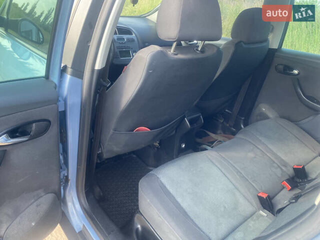 Синій Сеат Toledo, об'ємом двигуна 1.6 л та пробігом 300 тис. км за 3700 $, фото 8 на Automoto.ua