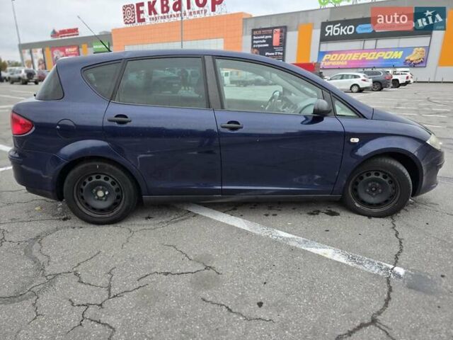 Сеат Toledo 2008 у Полтаві на Automoto.ua Синій Сеат Toledo, об'ємом двигуна 1.6 л та пробігом 111 тис. км за 4500 $, фото 4 на Automoto.ua