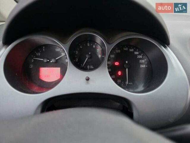 Сеат Toledo 2008 у Полтаві на Automoto.ua Синій Сеат Toledo, об'ємом двигуна 1.6 л та пробігом 111 тис. км за 4500 $, фото 6 на Automoto.ua
