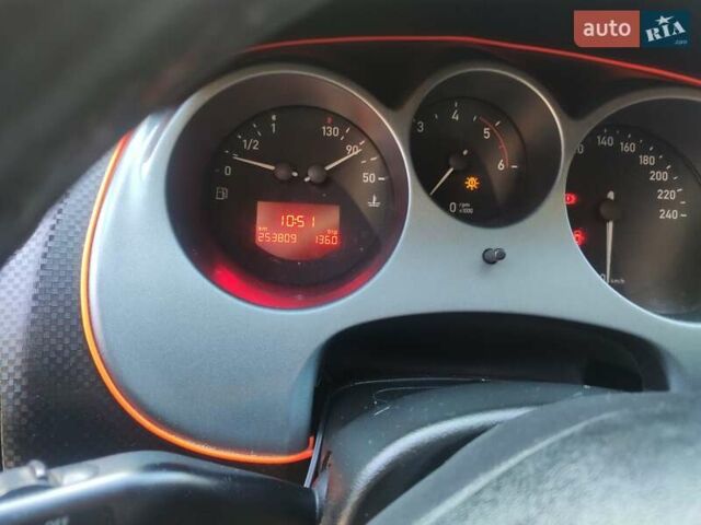 Синій Сеат Toledo, об'ємом двигуна 2 л та пробігом 255 тис. км за 5300 $, фото 4 на Automoto.ua