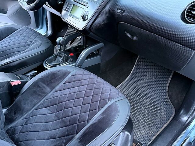 Синий Сеат Толедо, объемом двигателя 1.6 л и пробегом 219 тыс. км за 4700 $, фото 7 на Automoto.ua