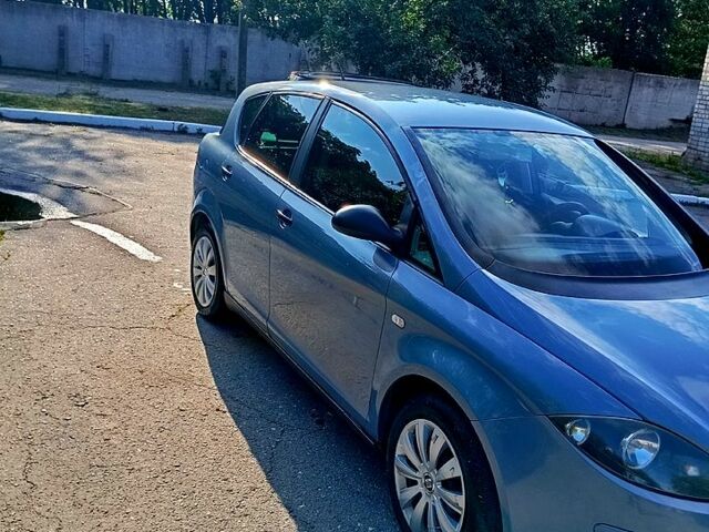 Синій Сеат Toledo, об'ємом двигуна 1.6 л та пробігом 209 тис. км за 5900 $, фото 1 на Automoto.ua