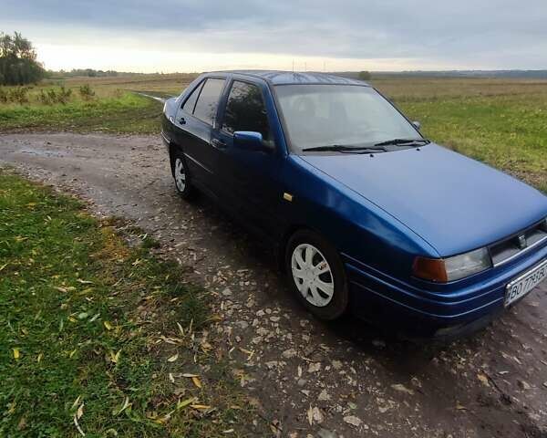 Синий Сеат Толедо, объемом двигателя 1.6 л и пробегом 235 тыс. км за 1650 $, фото 1 на Automoto.ua