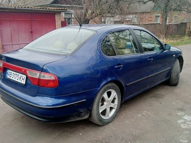 Синій Сеат Toledo, об'ємом двигуна 1.6 л та пробігом 300 тис. км за 2800 $, фото 5 на Automoto.ua