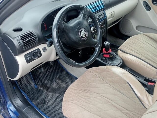 Синій Сеат Toledo, об'ємом двигуна 1.6 л та пробігом 300 тис. км за 2800 $, фото 1 на Automoto.ua