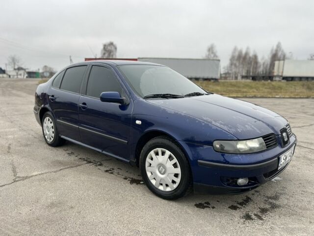 Синий Сеат Толедо, объемом двигателя 1.9 л и пробегом 400 тыс. км за 1150 $, фото 2 на Automoto.ua