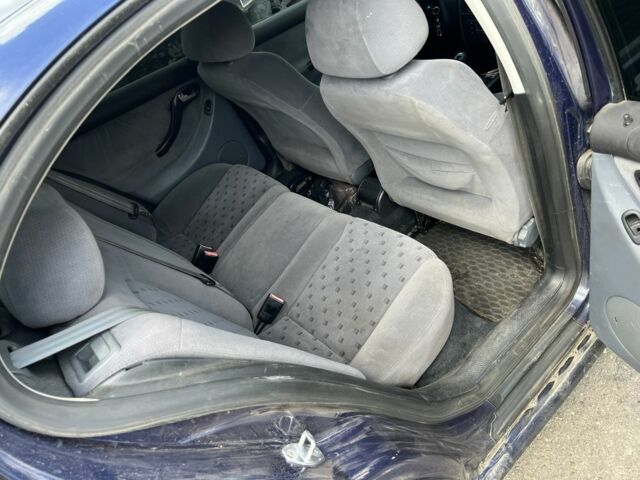 Синий Сеат Толедо, объемом двигателя 1.9 л и пробегом 400 тыс. км за 1150 $, фото 4 на Automoto.ua