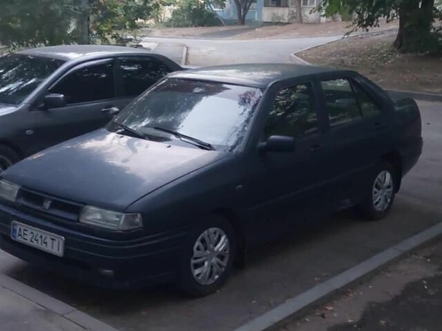 Синий Сеат Толедо, объемом двигателя 1.6 л и пробегом 385 тыс. км за 1200 $, фото 1 на Automoto.ua