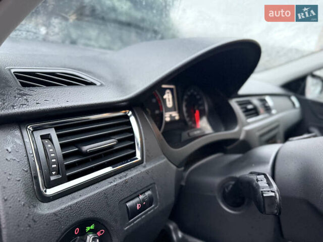 Синій Сеат Toledo, об'ємом двигуна 1.2 л та пробігом 232 тис. км за 8555 $, фото 6 на Automoto.ua