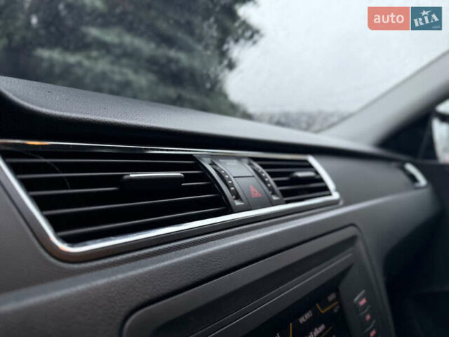 Синій Сеат Toledo, об'ємом двигуна 1.2 л та пробігом 232 тис. км за 8555 $, фото 7 на Automoto.ua