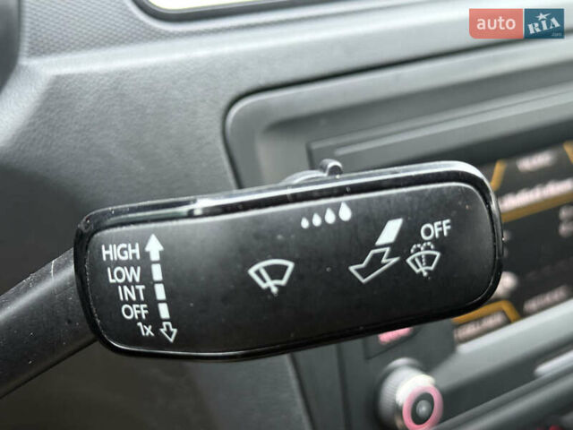 Синій Сеат Toledo, об'ємом двигуна 1.2 л та пробігом 232 тис. км за 8555 $, фото 13 на Automoto.ua