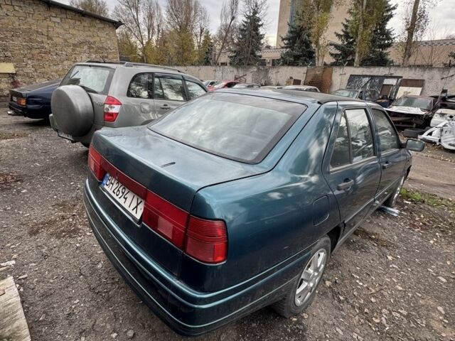 Зеленый Сеат Толедо, объемом двигателя 1.8 л и пробегом 300 тыс. км за 1000 $, фото 2 на Automoto.ua