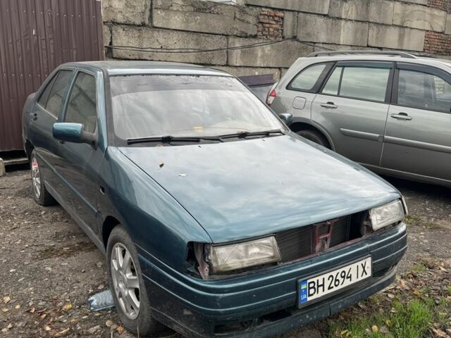 Зеленый Сеат Толедо, объемом двигателя 1.8 л и пробегом 300 тыс. км за 1000 $, фото 1 на Automoto.ua