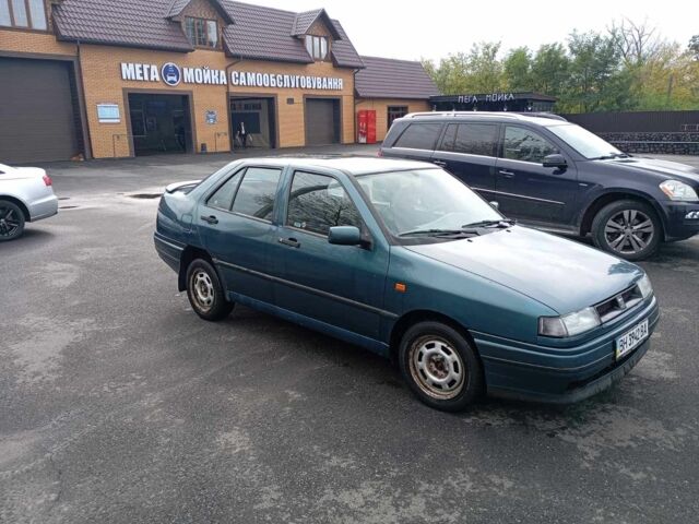 Зеленый Сеат Толедо, объемом двигателя 1.8 л и пробегом 226 тыс. км за 1650 $, фото 2 на Automoto.ua