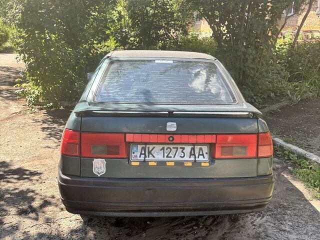 Зелений Сеат Toledo, об'ємом двигуна 1.8 л та пробігом 300 тис. км за 1350 $, фото 7 на Automoto.ua