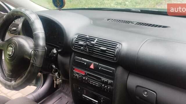 Зелений Сеат Toledo, об'ємом двигуна 1.6 л та пробігом 287 тис. км за 2600 $, фото 14 на Automoto.ua