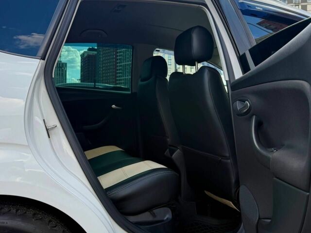Білий Сеат Altea XL, об'ємом двигуна 1.8 л та пробігом 219 тис. км за 6898 $, фото 19 на Automoto.ua
