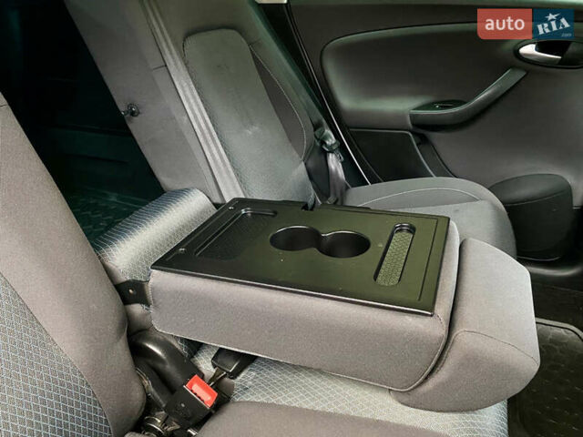 Білий Сеат Altea XL, об'ємом двигуна 1.6 л та пробігом 126 тис. км за 11400 $, фото 23 на Automoto.ua