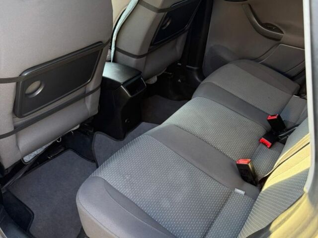 Белый Сеат Altea XL, объемом двигателя 2 л и пробегом 214 тыс. км за 6000 $, фото 6 на Automoto.ua