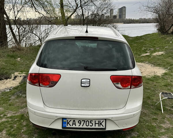 Белый Сеат Altea XL, объемом двигателя 1.6 л и пробегом 262 тыс. км за 6800 $, фото 2 на Automoto.ua