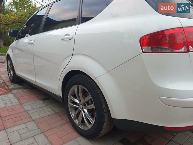 Сеат Altea XL 2010 в Виннице на Automoto.ua Белый Сеат Altea XL, объемом двигателя 1.8 л и пробегом 273 тыс. км за 7700 $, фото 6 на Automoto.ua