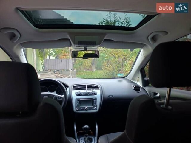 Сеат Altea XL 2010 в Виннице на Automoto.ua Белый Сеат Altea XL, объемом двигателя 1.8 л и пробегом 273 тыс. км за 7700 $, фото 10 на Automoto.ua