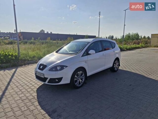 Белый Сеат Altea XL, объемом двигателя 1.8 л и пробегом 175 тыс. км за 7700 $, фото 2 на Automoto.ua