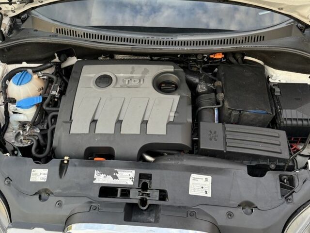 Білий Сеат Altea XL, об'ємом двигуна 1.6 л та пробігом 226 тис. км за 9200 $, фото 20 на Automoto.ua