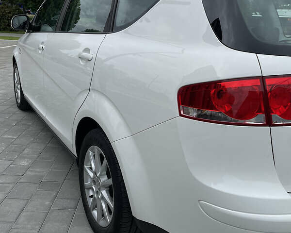 Білий Сеат Altea XL, об'ємом двигуна 1.8 л та пробігом 180 тис. км за 8500 $, фото 10 на Automoto.ua