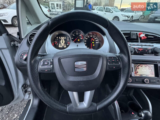 Білий Сеат Altea XL, об'ємом двигуна 1.6 л та пробігом 222 тис. км за 8400 $, фото 12 на Automoto.ua
