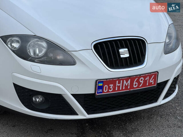 Білий Сеат Altea XL, об'ємом двигуна 1.8 л та пробігом 164 тис. км за 8700 $, фото 22 на Automoto.ua