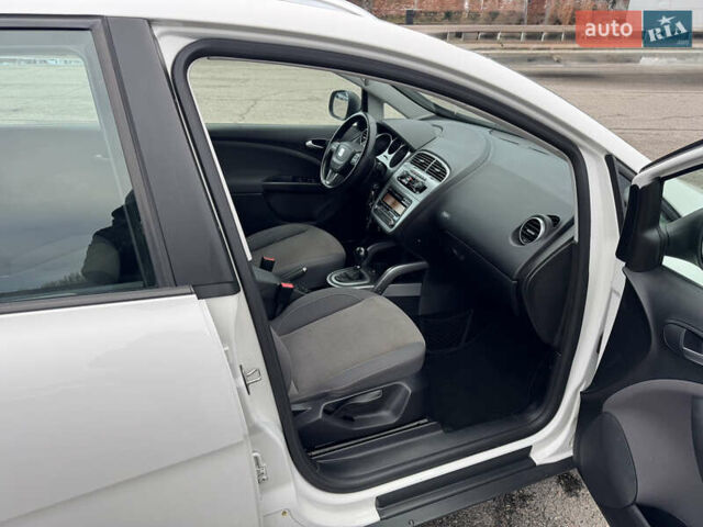 Білий Сеат Altea XL, об'ємом двигуна 1.8 л та пробігом 164 тис. км за 8700 $, фото 62 на Automoto.ua