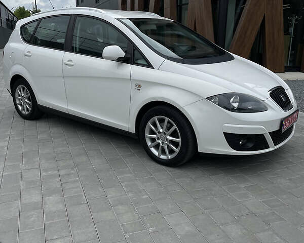 Білий Сеат Altea XL, об'ємом двигуна 1.8 л та пробігом 180 тис. км за 8500 $, фото 3 на Automoto.ua