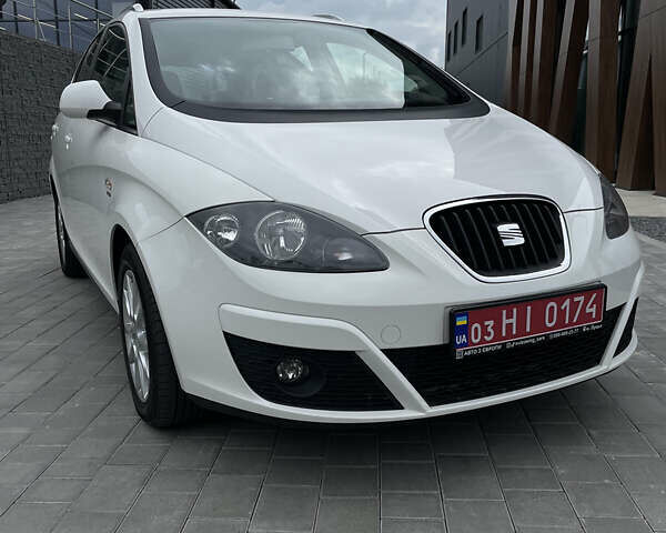 Білий Сеат Altea XL, об'ємом двигуна 1.8 л та пробігом 180 тис. км за 8500 $, фото 2 на Automoto.ua